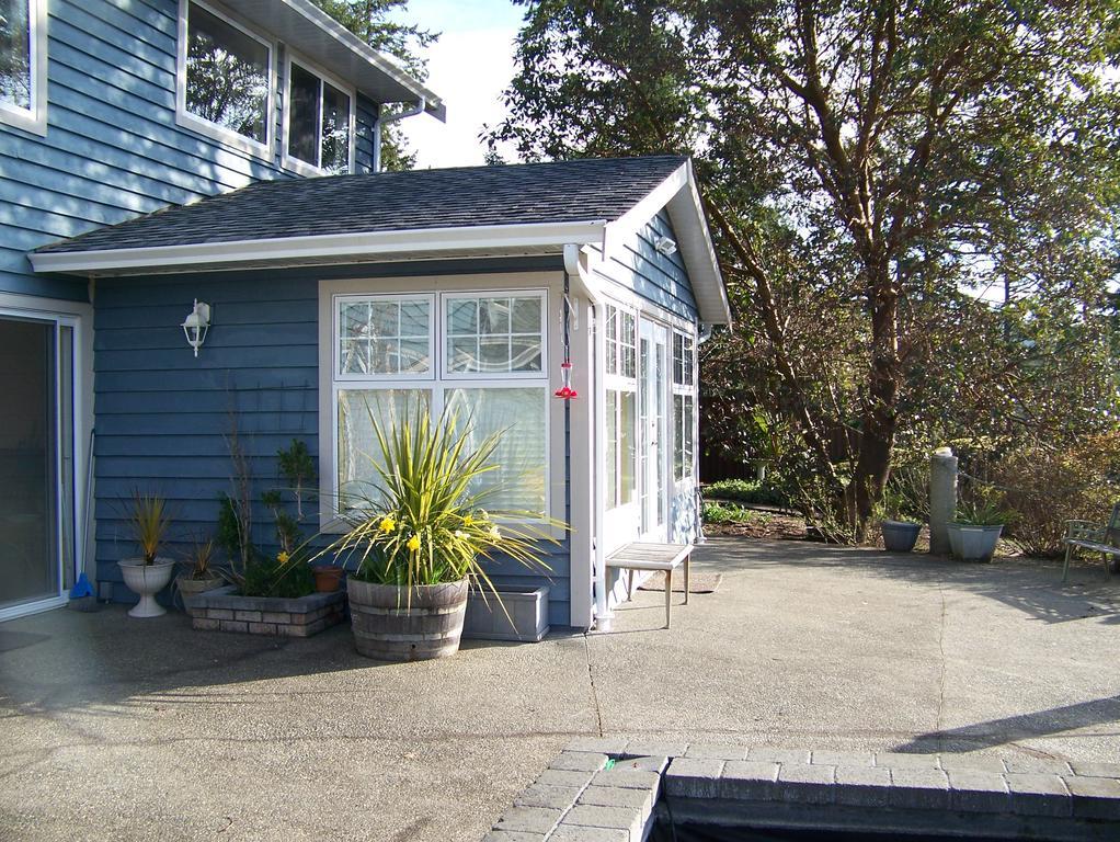 Moonlit Cove B&B Sooke Quarto foto