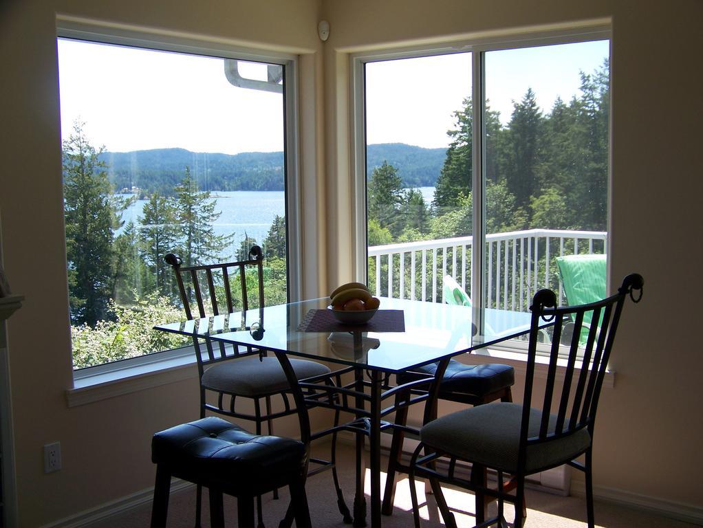 Moonlit Cove B&B Sooke Quarto foto